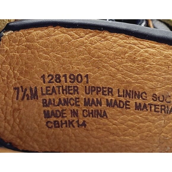 Sofft Stencil Cut T-Strap Heeled Sandals‎ - Size 7.5 - Picture 6 of 7